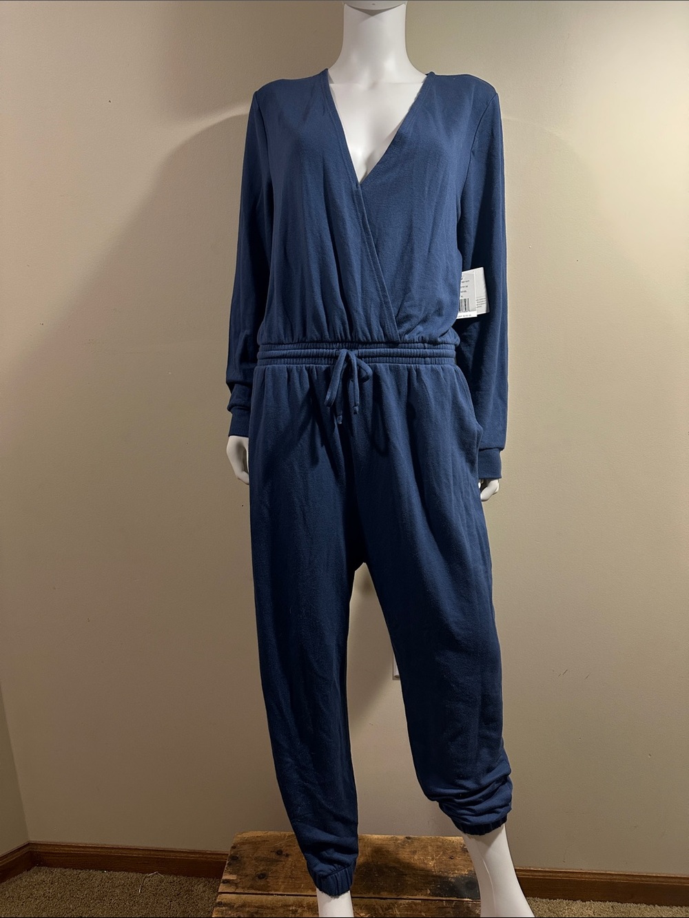 Beyond Yoga Size XL Women's Blue Long-Sleeve Jumpsuit NWT